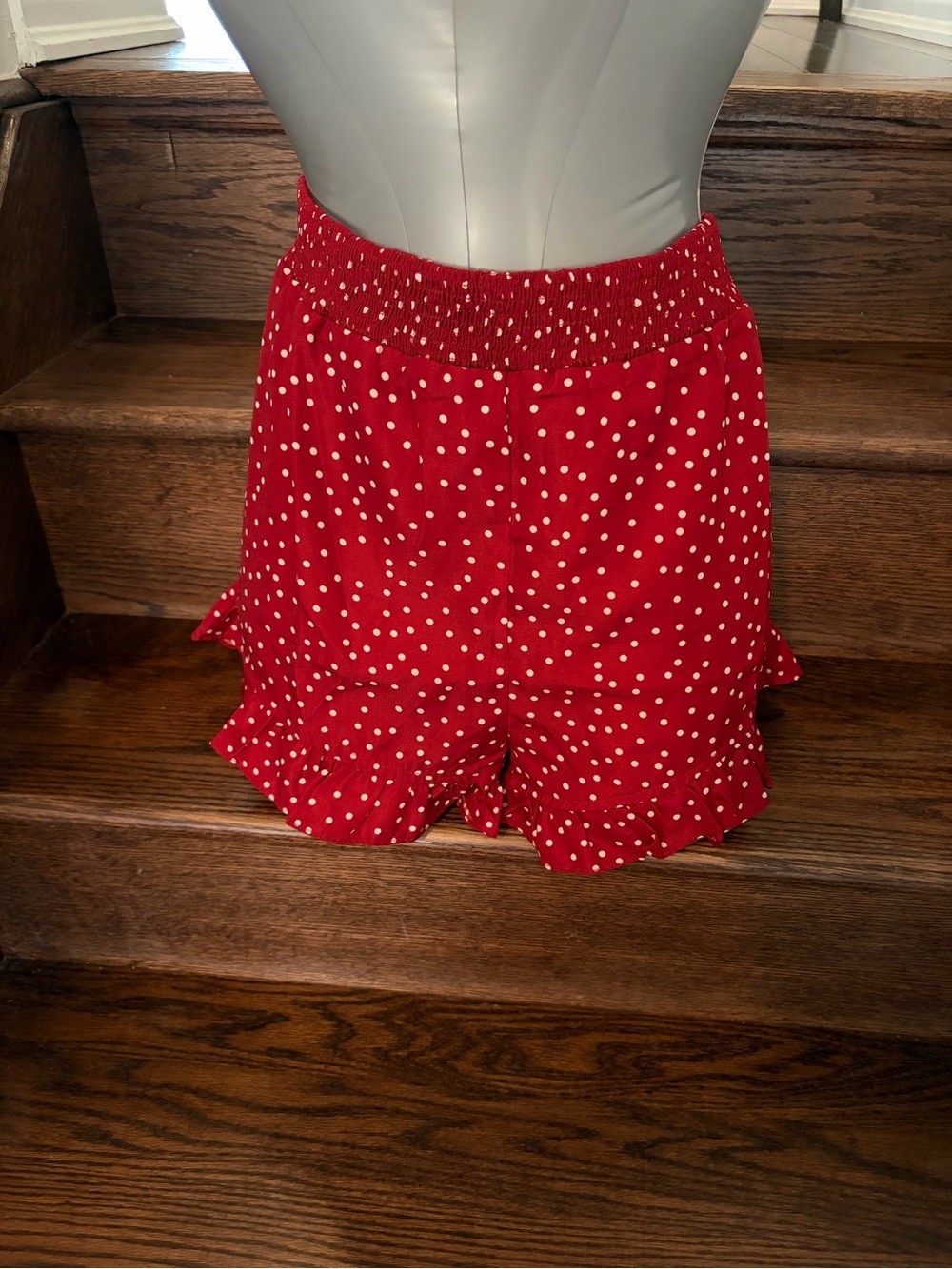 Cozy Casual Red Polka Dot High-Waist Ruffle Shorts